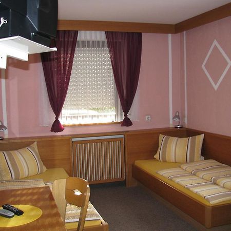 Hotel Erzhausener Hof Экстерьер фото