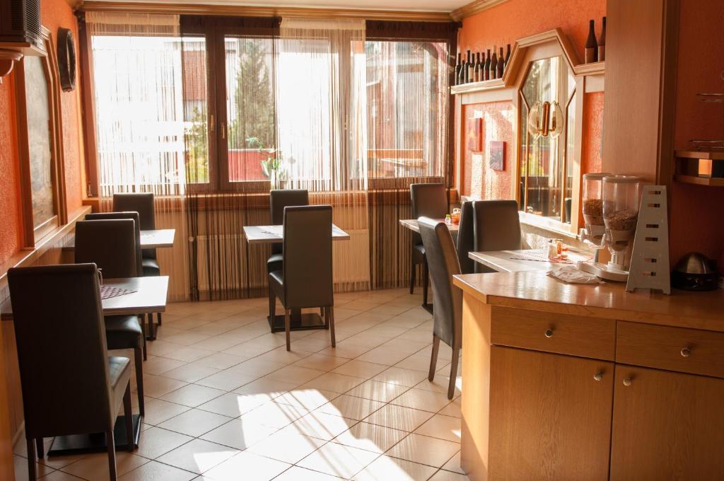 Hotel Erzhausener Hof Экстерьер фото